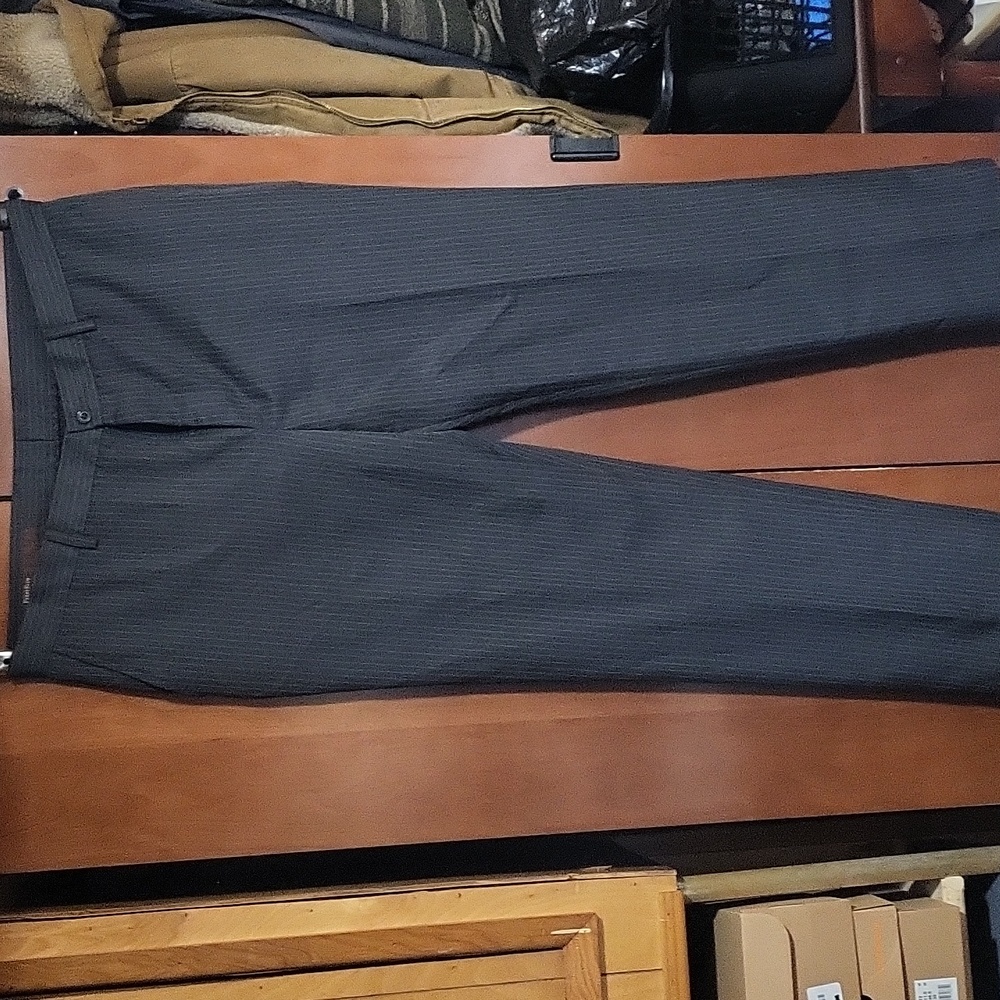Perry Ellis Dress Pants